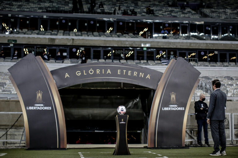 Fabio Bergamo Oficial de Partida da Conmebol antes da partida entre Atlético x Boca pela Libertadores 2021