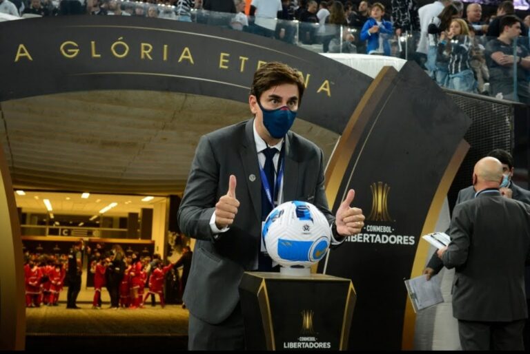 fabio bergamo como venue manager da CONMEBOL LIBERTADORES no Estádio Mineirão 2022